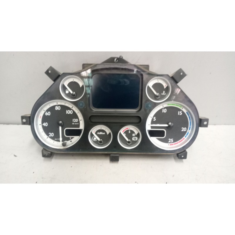Recambio de cuadro instrumentos para daf serie xf105.xxx 12.9 diesel referencia OEM IAM 1743496  