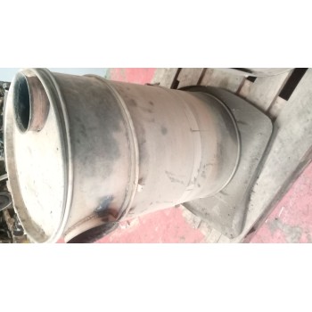 Recambio de silenciador trasero para renault magnum ab 2005 12.0 diesel referencia OEM IAM 7420554000  