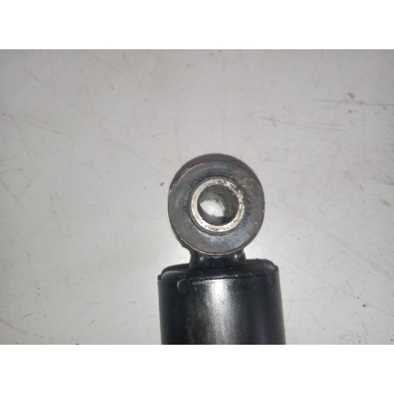 Recambio de amortiguador delantero izquierdo para nissan cabstar 01.04  3.0 diesel referencia OEM IAM 614024 MARCA:JP GENUINE RE - Rojo 2