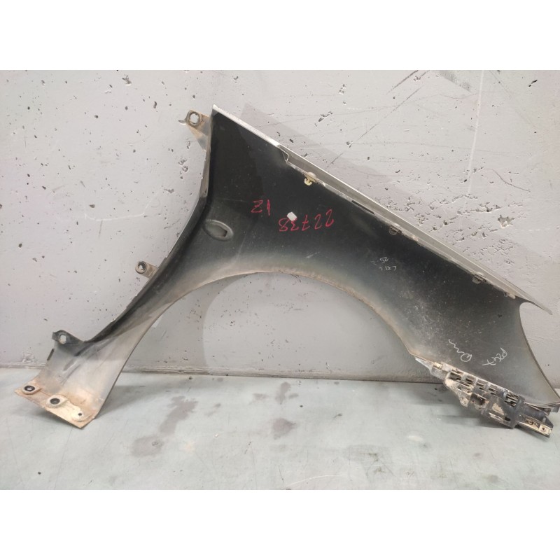 Recambio de aleta delantera izquierda para peugeot 307 break / sw (s1) break xt referencia OEM IAM 2