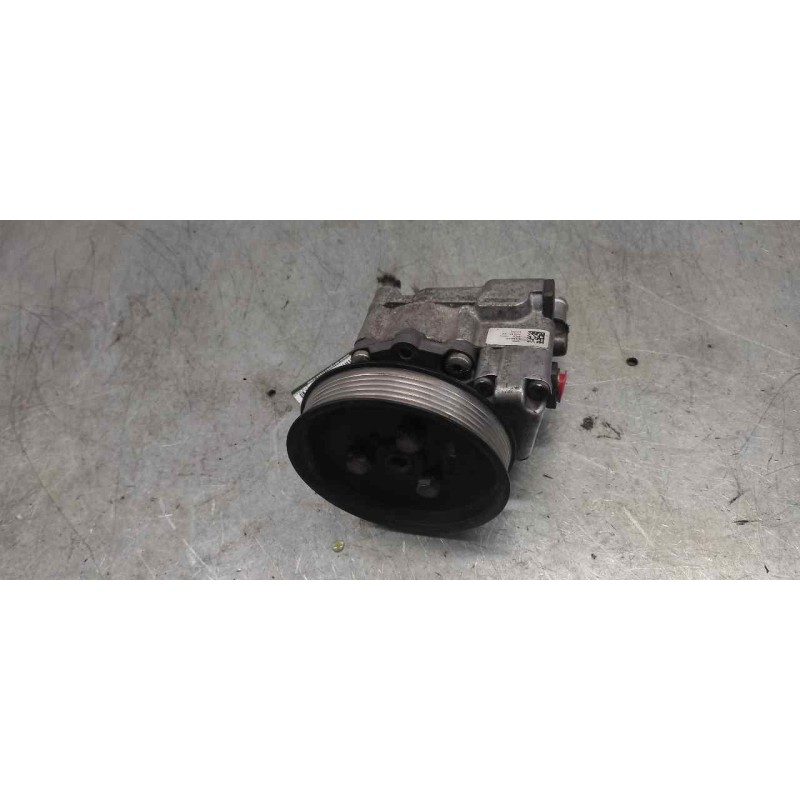 Recambio de bomba direccion para bmw serie 5 berlina (e60) 520d referencia OEM IAM 678084804  