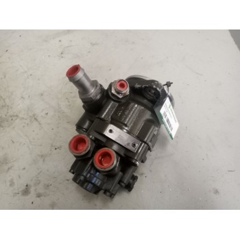 Recambio de bomba direccion para daf xf 106 480 referencia OEM IAM 1863427  8695955159