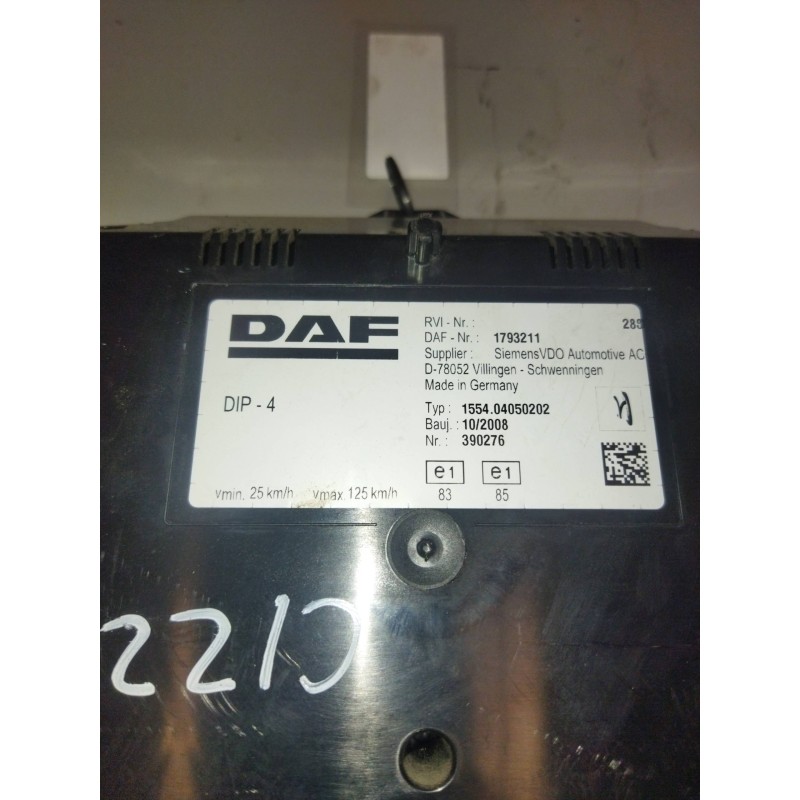 Recambio de cuadro instrumentos para daf serie xf105.410 fsa 4x2 space-cab referencia OEM IAM 1793211 - Amarillo 3