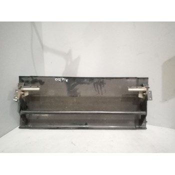 Recambio de visera cabina para iveco stralis (as) 12.9 diesel referencia OEM IAM   PARTE CENTRAL