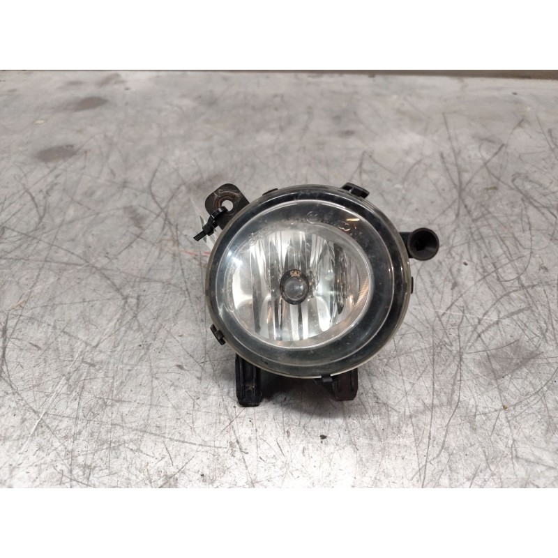 Recambio de faro antiniebla derecho para bmw 1 (f20) 118 d referencia OEM IAM 72001  
