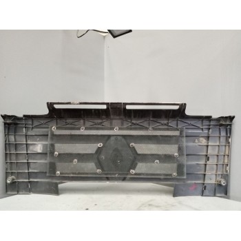 Recambio de rejilla delantera central para renault magnum ab 2005 12.8 diesel referencia OEM IAM 5010468565  