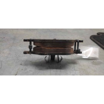 Recambio de pastillas de freno delanteras para ford fiesta (cbk) ambiente referencia OEM IAM 90R01112200  