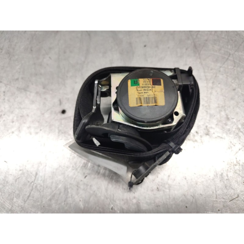Recambio de cinturon seguridad delantero derecho para bmw serie 5 berlina (e60) 520d referencia OEM IAM 601629600D - Negro 2