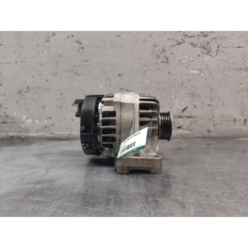 Recambio de alternador para fiat punto (188_) 1.2 60 (188.030, .050, .130, .150, .230, .250) referencia OEM IAM 51714794 3