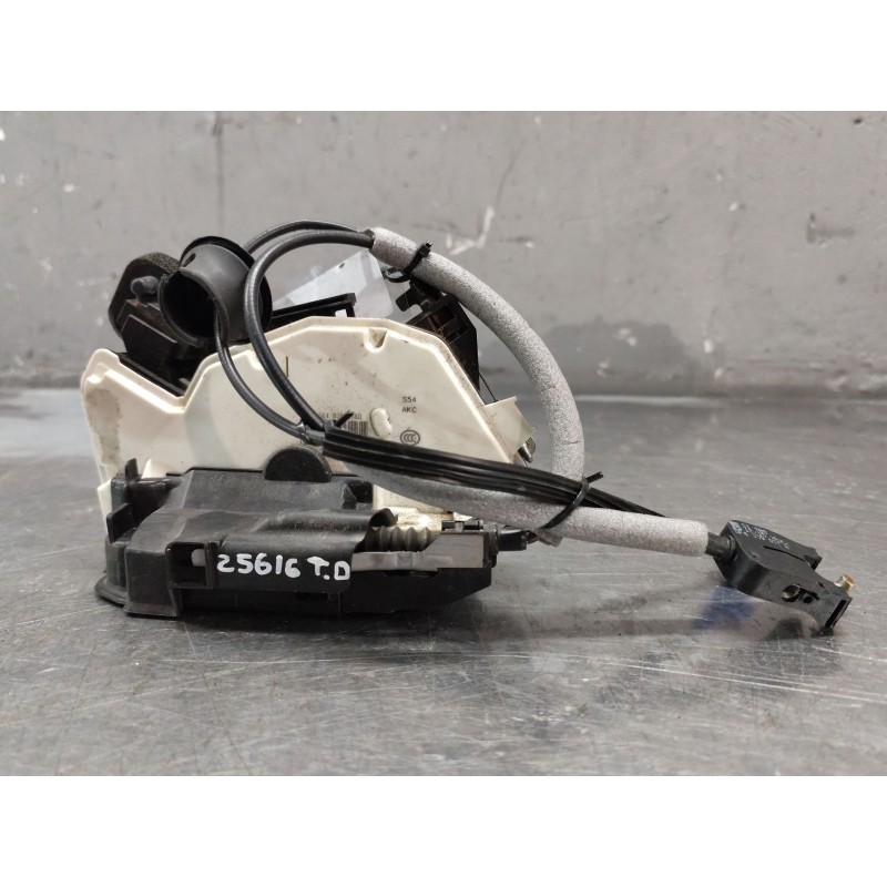 Recambio de cerradura puerta trasera derecha para seat leon (5f1) 1.6 tdi referencia OEM IAM - Rojo 3