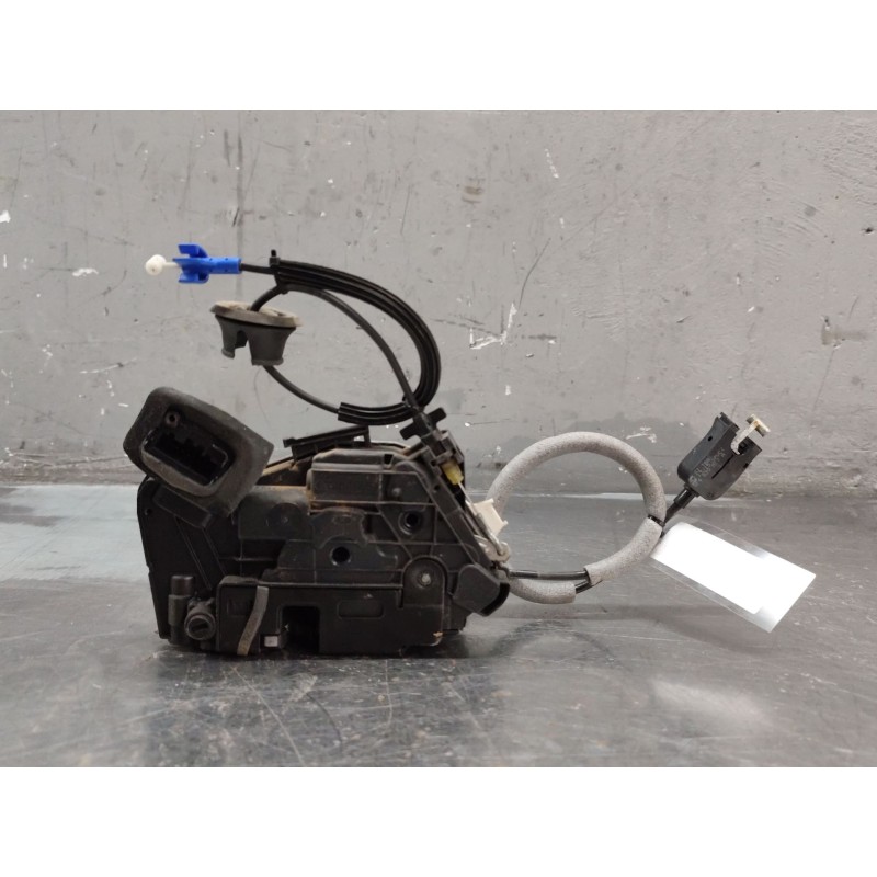 Recambio de cerradura puerta trasera izquierda para seat leon (5f1) 1.6 tdi referencia OEM IAM 5K4839015Q - Rojo 4