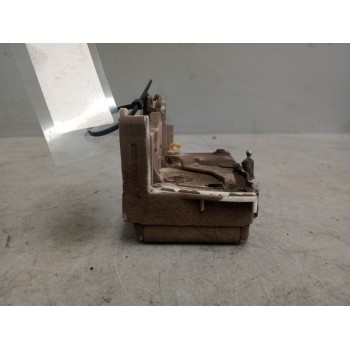 Recambio de cerradura puerta delantera izquierda para iveco eurocargo 05.03  5.9 diesel referencia OEM IAM   