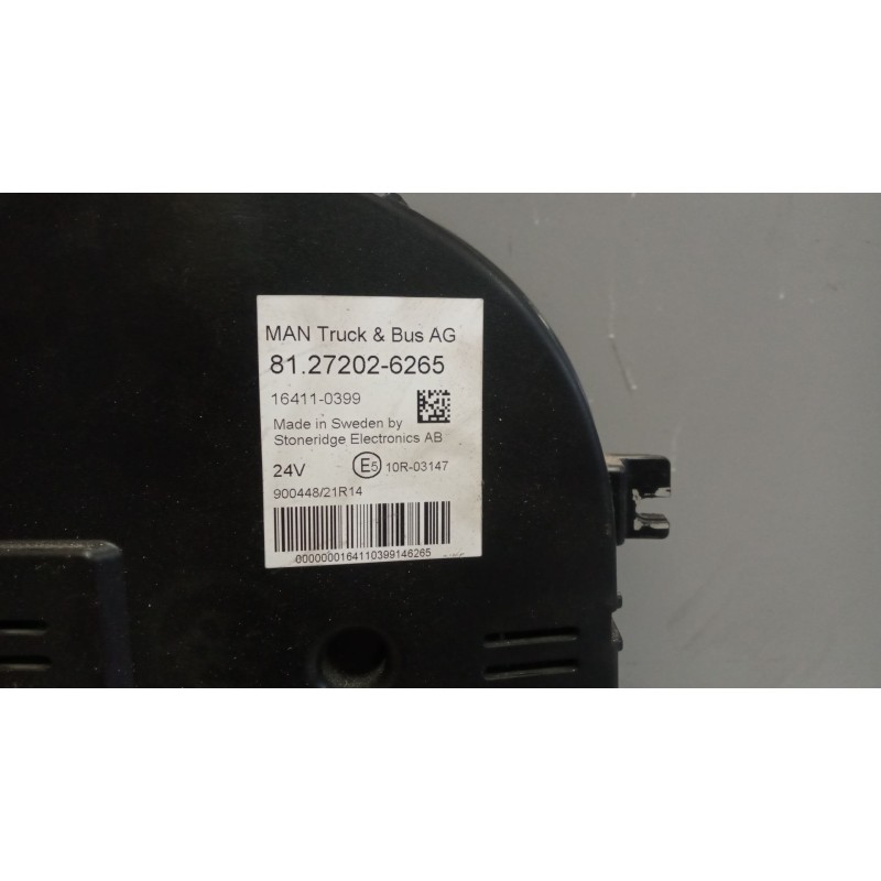 Recambio de cuadro instrumentos para man tgs referencia OEM IAM 81272026265 - Blanco 2