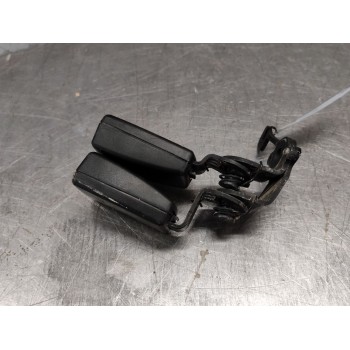 Recambio de enganche de cinturon trasero central para seat leon (5f1) 1.6 tdi referencia OEM IAM 5F0857739  