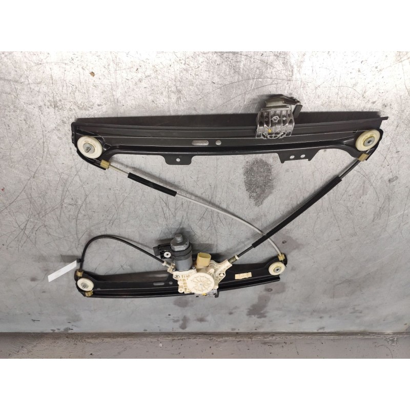 Recambio de elevalunas delantero derecho para bmw serie 5 berlina (e60) 520d referencia OEM IAM 69811425997748100 - Negro 3