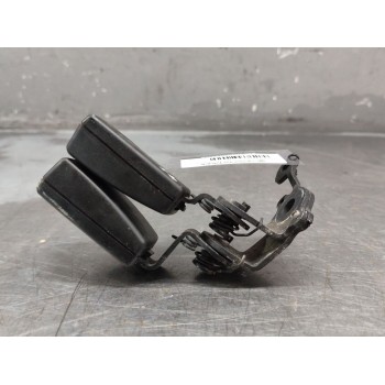 Recambio de enganche de cinturon trasero central para seat leon (5f1) 1.6 tdi referencia OEM IAM 5F0857739  