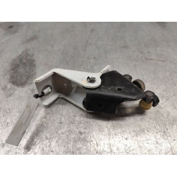 Recambio de bisagra puerta corredera para dacia dokker essential referencia OEM IAM 497637G  CENTRAL DERECHA