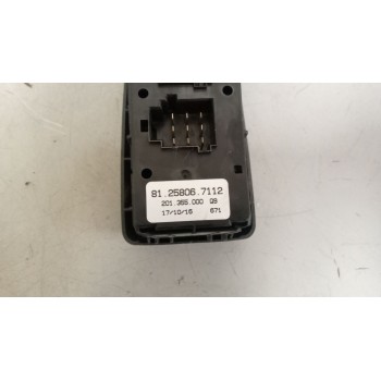 Recambio de mando elevalunas delantero derecho para man tgs referencia OEM IAM 81258067112  