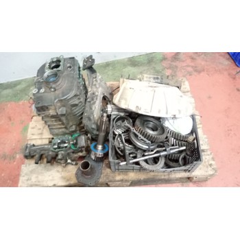 Recambio de despiece caja cambios para renault midlum 4.2 diesel referencia OEM IAM 6s850 1290066002 5010639188
