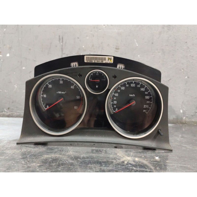 Recambio de cuadro instrumentos para opel astra h berlina cosmo referencia OEM IAM 13216684 A2C53024902C 