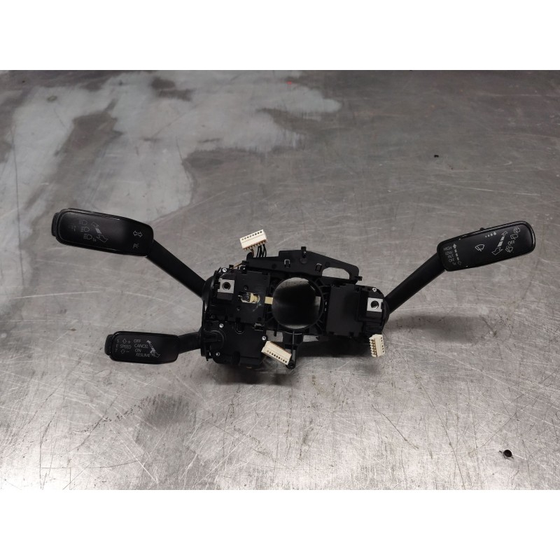 Recambio de mando multifuncion para seat leon (5f1) 1.6 tdi referencia OEM IAM 5Q0953507DK 5Q0953513AE 