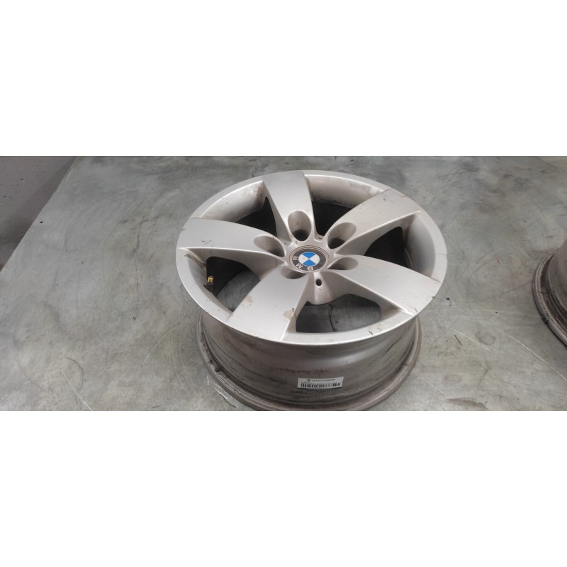 Recambio de llanta para bmw serie 5 berlina (e60) 520d referencia OEM IAM  7J X16 H2 IS20 16''-5 TORNILLOS - Negro