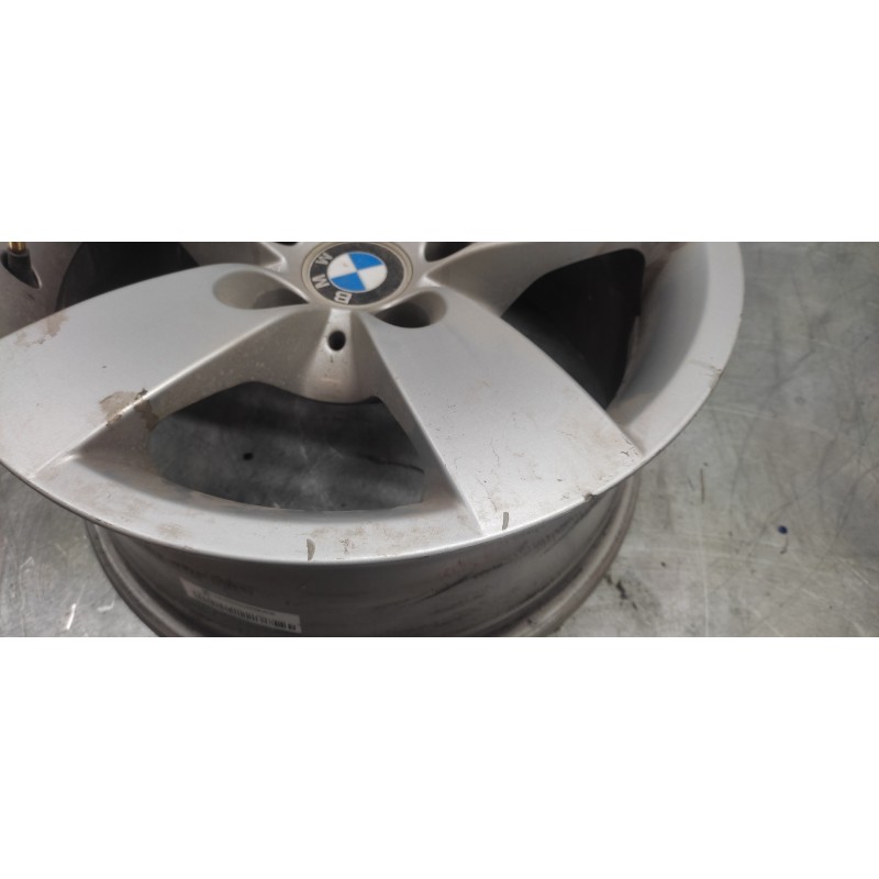 Recambio de llanta para bmw serie 5 berlina (e60) 520d referencia OEM IAM  7J X16 H2 IS20 16''-5 TORNILLOS - Negro 2