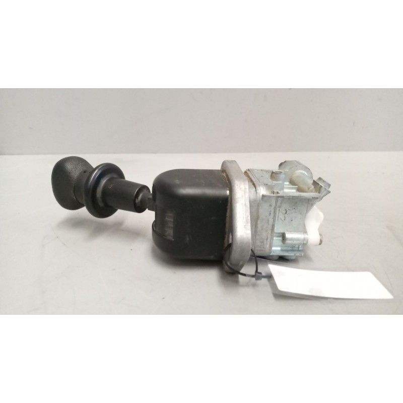 Recambio de palanca freno de mano para man tgs referencia OEM IAM 81523156208  9617231180