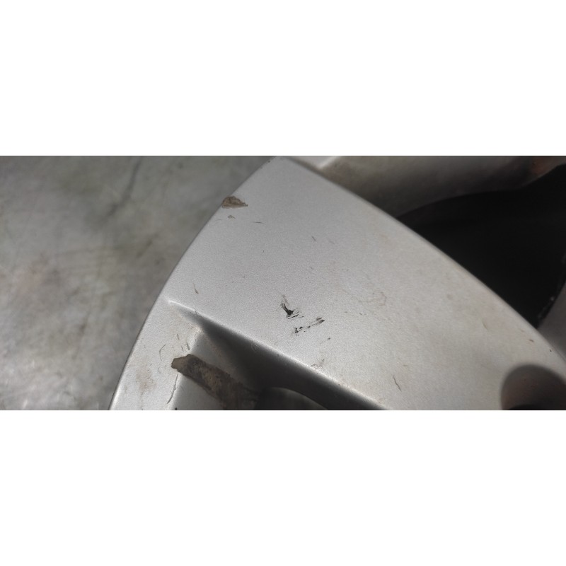 Recambio de llanta para bmw serie 5 berlina (e60) 520d referencia OEM IAM  7J X16 H2 IS20 16''-5 TORNILLOS - Negro 4