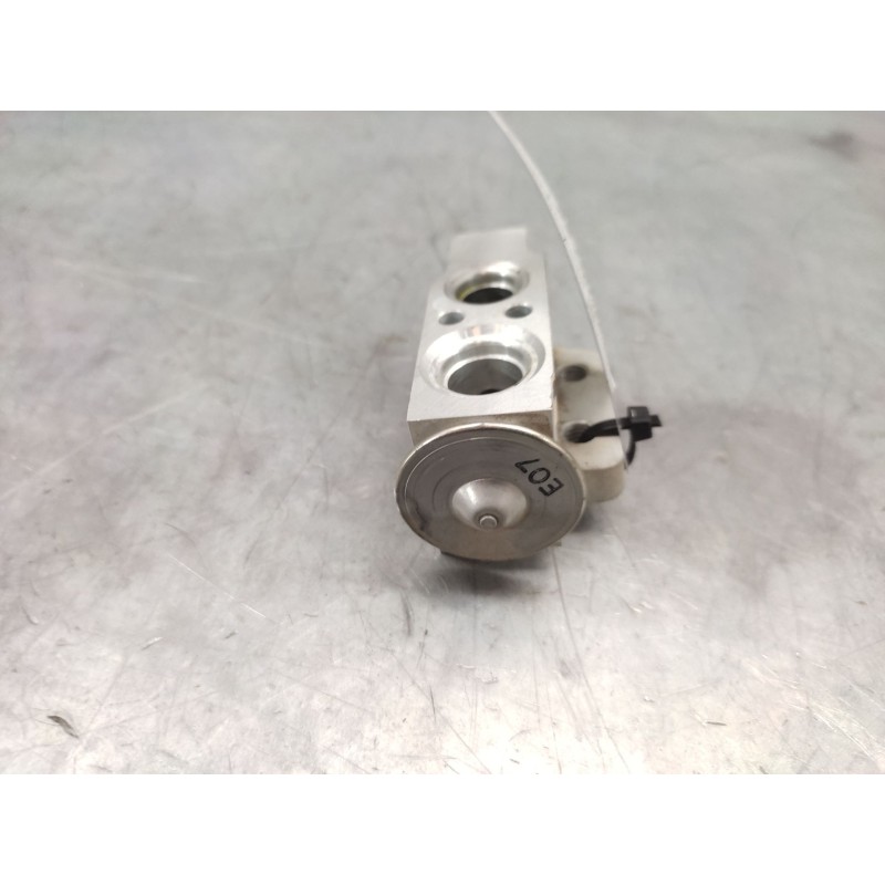 Recambio de valvula expansion para seat leon (1p1) comfort limited referencia OEM IAM 1K1820103  1K0820679 - Blanco 2