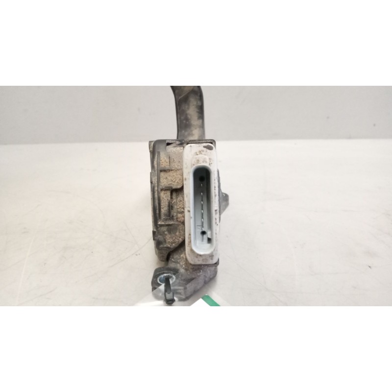 Recambio de pedal acelerador para man tgs referencia OEM IAM 81259706103 - Blanco 4