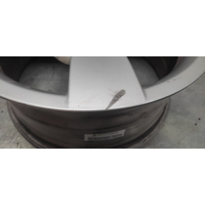 Recambio de llanta para bmw serie 5 berlina (e60) 520d referencia OEM IAM  7J X16 H2 IS20 16''-5 TORNILLOS - Negro 2