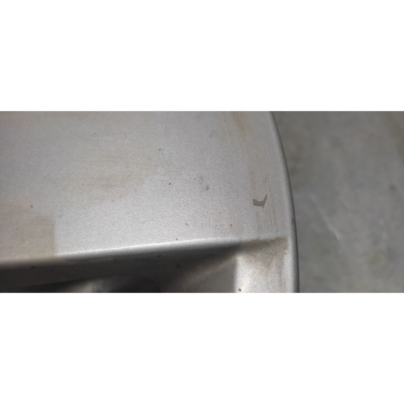 Recambio de llanta para bmw serie 5 berlina (e60) 520d referencia OEM IAM  7J X16 H2 IS20 16''-5 TORNILLOS - Negro 3