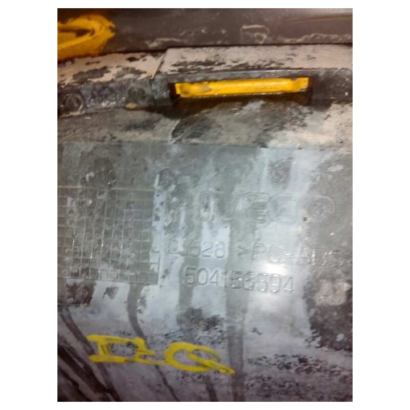 Recambio de deflector izquierdo para iveco trucks eurotrakker mp 190 e 38 w cursor (380cv) referencia OEM IAM 504156594 50415659 4