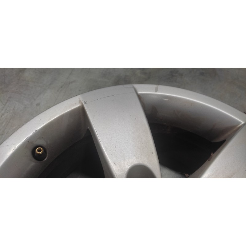 Recambio de llanta para bmw serie 5 berlina (e60) 520d referencia OEM IAM  7J X16 H2 IS20 16''-5 TORNILLOS - Negro 4