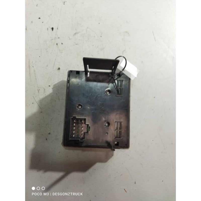 Recambio de mando luces para volvo fh 500 12.8 diesel referencia OEM IAM 21033999 - Blanco 2