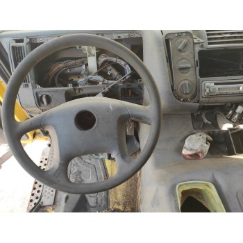 mercedes-benz atego 6-cil.4x2/bm 970,2,4-6 del año 1999