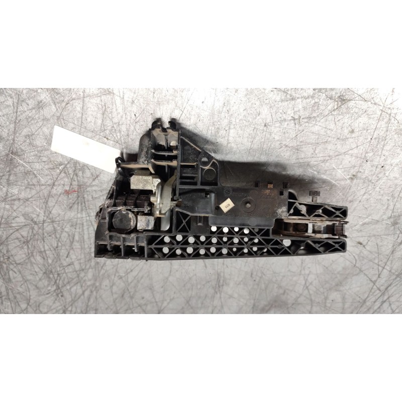 Recambio de maneta exterior delantera derecha para audi a4 ber. (b8) básico referencia OEM IAM 242538 2