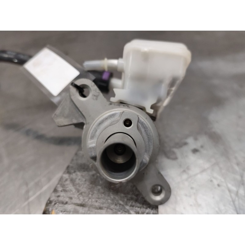 Recambio de bomba freno para ford fiesta vi (cb1, ccn) 1.25 referencia OEM IAM Y24653 - Blanco 4