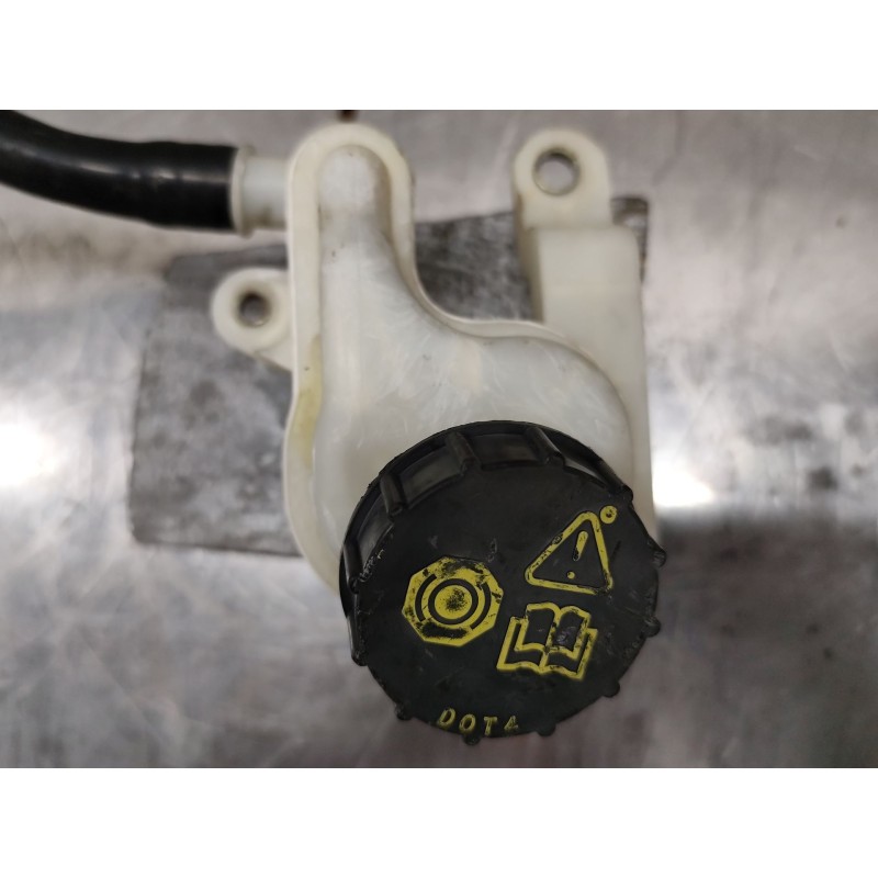 Recambio de bomba freno para ford fiesta vi (cb1, ccn) 1.25 referencia OEM IAM Y24653 - Blanco 5