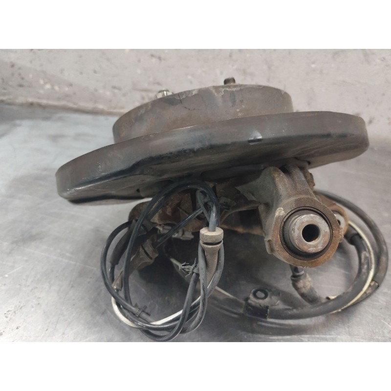 Recambio de mangueta trasera derecha para nissan murano i (z50) 3.5 4x4 referencia OEM IAM - Negro 2