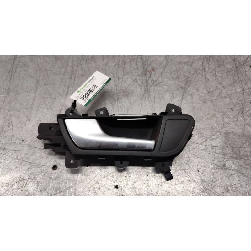 Recambio de maneta interior trasera izquierda para audi a4 ber. (b8) básico referencia OEM IAM 8K0839019  