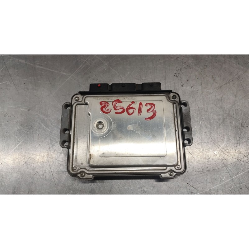 Recambio de centralita motor uce para citroën saxo 1.5 d x referencia OEM IAM 0281011275 - Verde 2