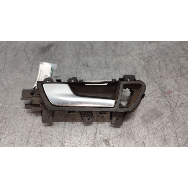 Recambio de maneta interior delantera izquierda para audi a4 ber. (b8) básico referencia OEM IAM 8K0837019  