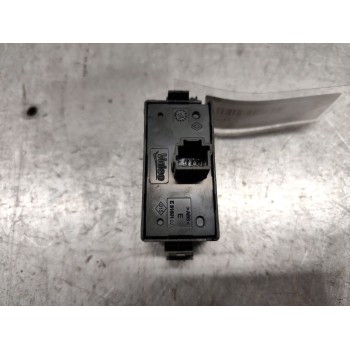 Recambio de warning para dacia dokker essential referencia OEM IAM 252905668RB  6 PINS