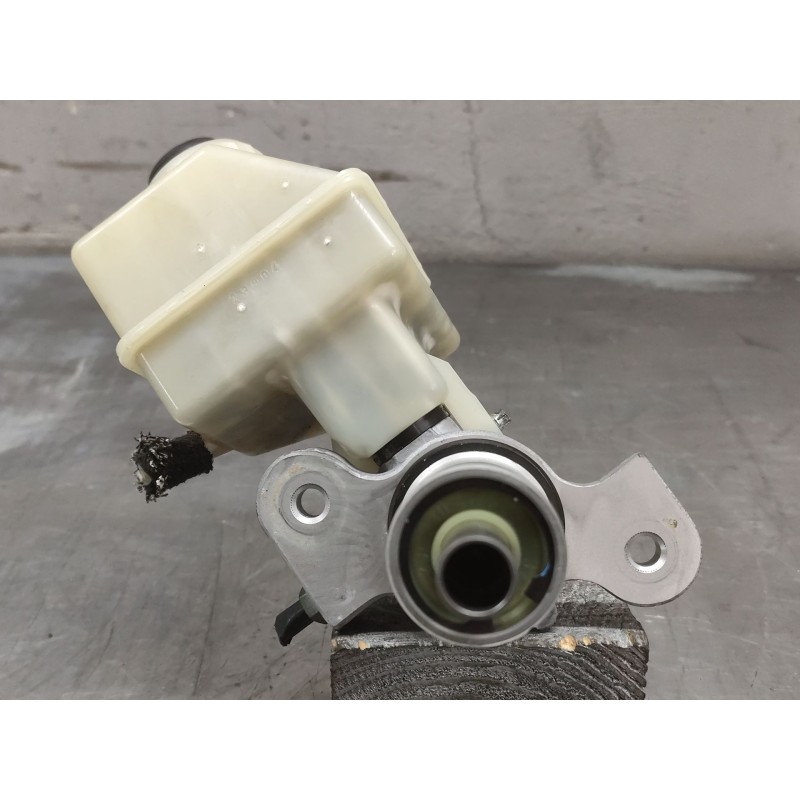 Recambio de bomba freno para bmw x3 (e83) 3.0d referencia OEM IAM 320671991 - Negro 4