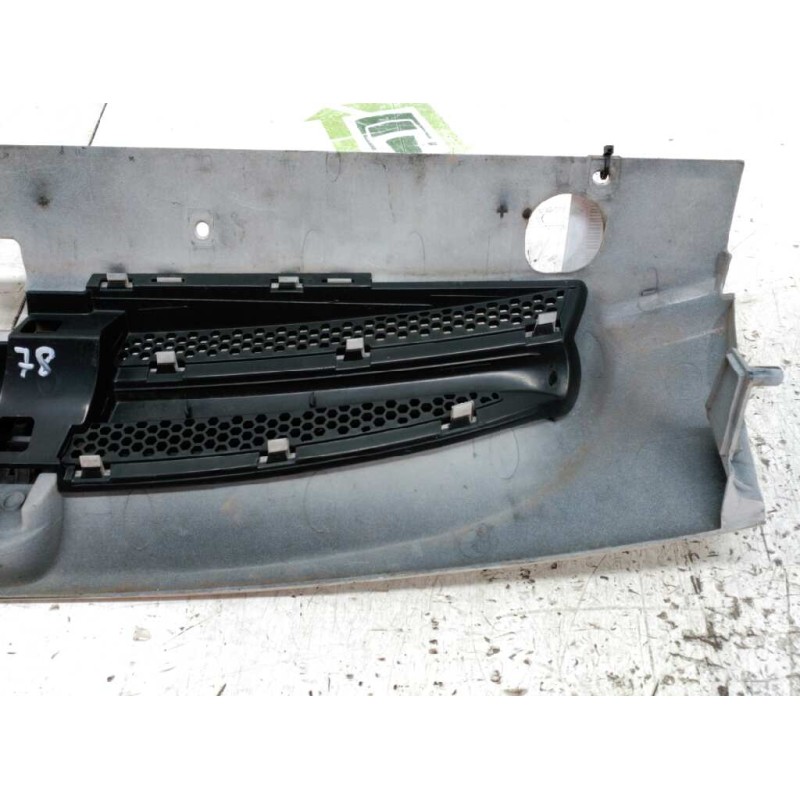 Recambio de rejilla delantera central para peugeot partner (s2) combi pro referencia OEM IAM 5