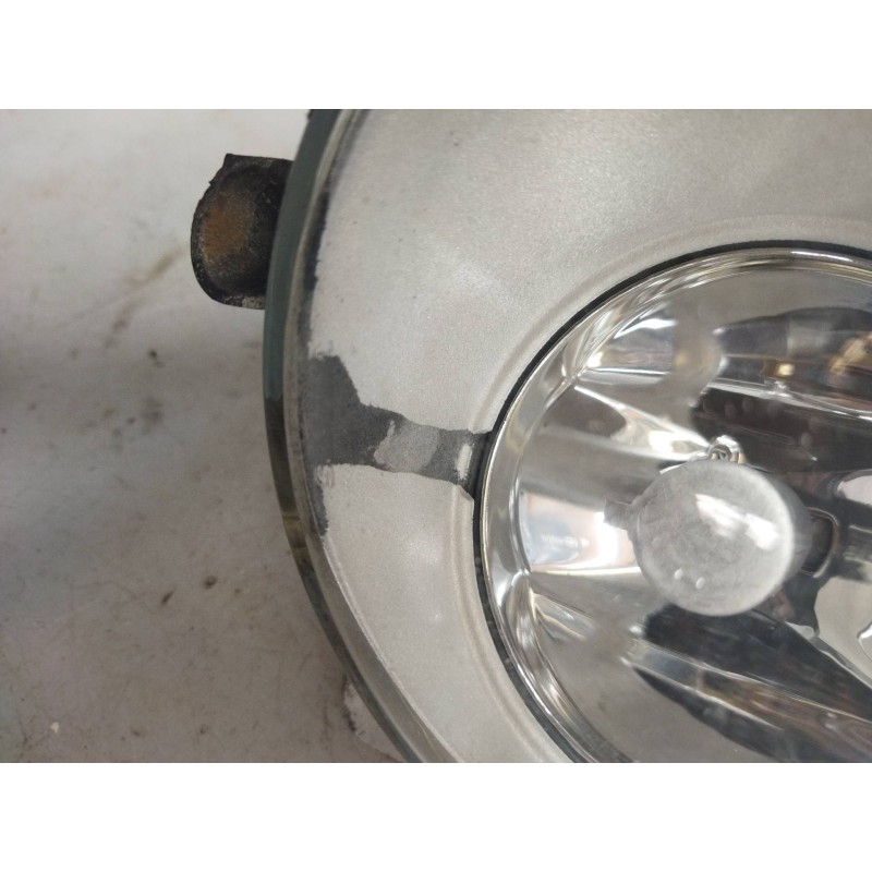 Recambio de faro antiniebla izquierdo para scania serie p/g/r (c-clase) 15.6 diesel referencia OEM IAM 1852572 - Blanco 2