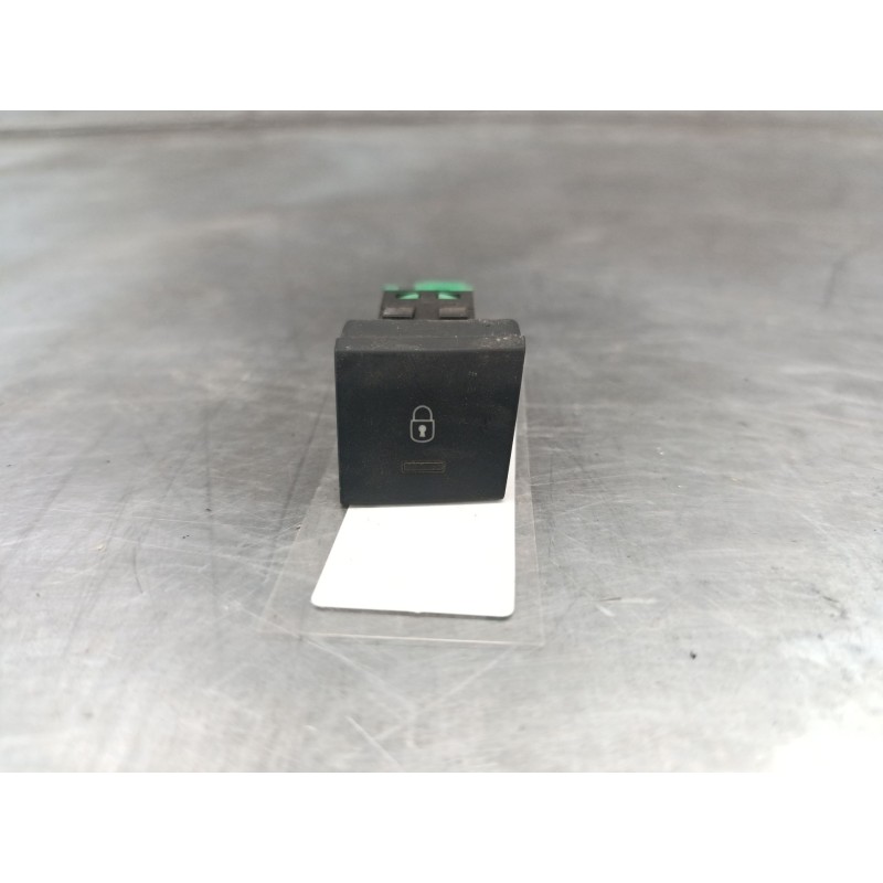 Recambio de mando cierre centralizado para peugeot 508 allure hybrid4 referencia OEM IAM 96770413ZE  