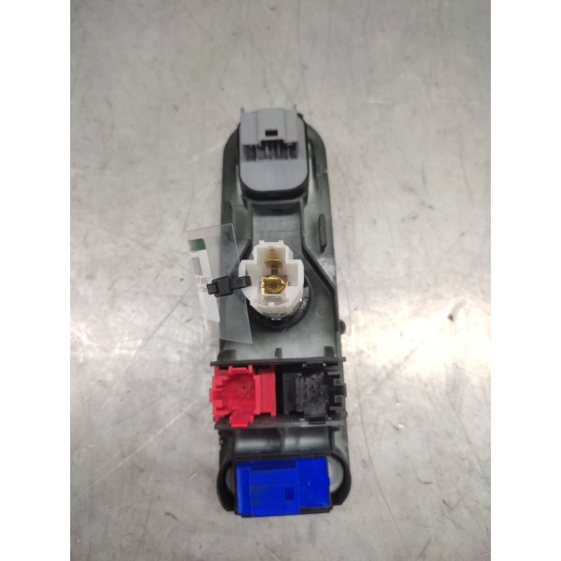 Recambio de mando multifuncion para seat leon (1p1) comfort limited referencia OEM IAM 5P0063250 - Blanco 2